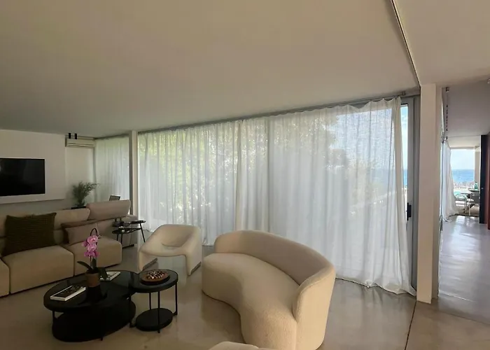 Marta Villa